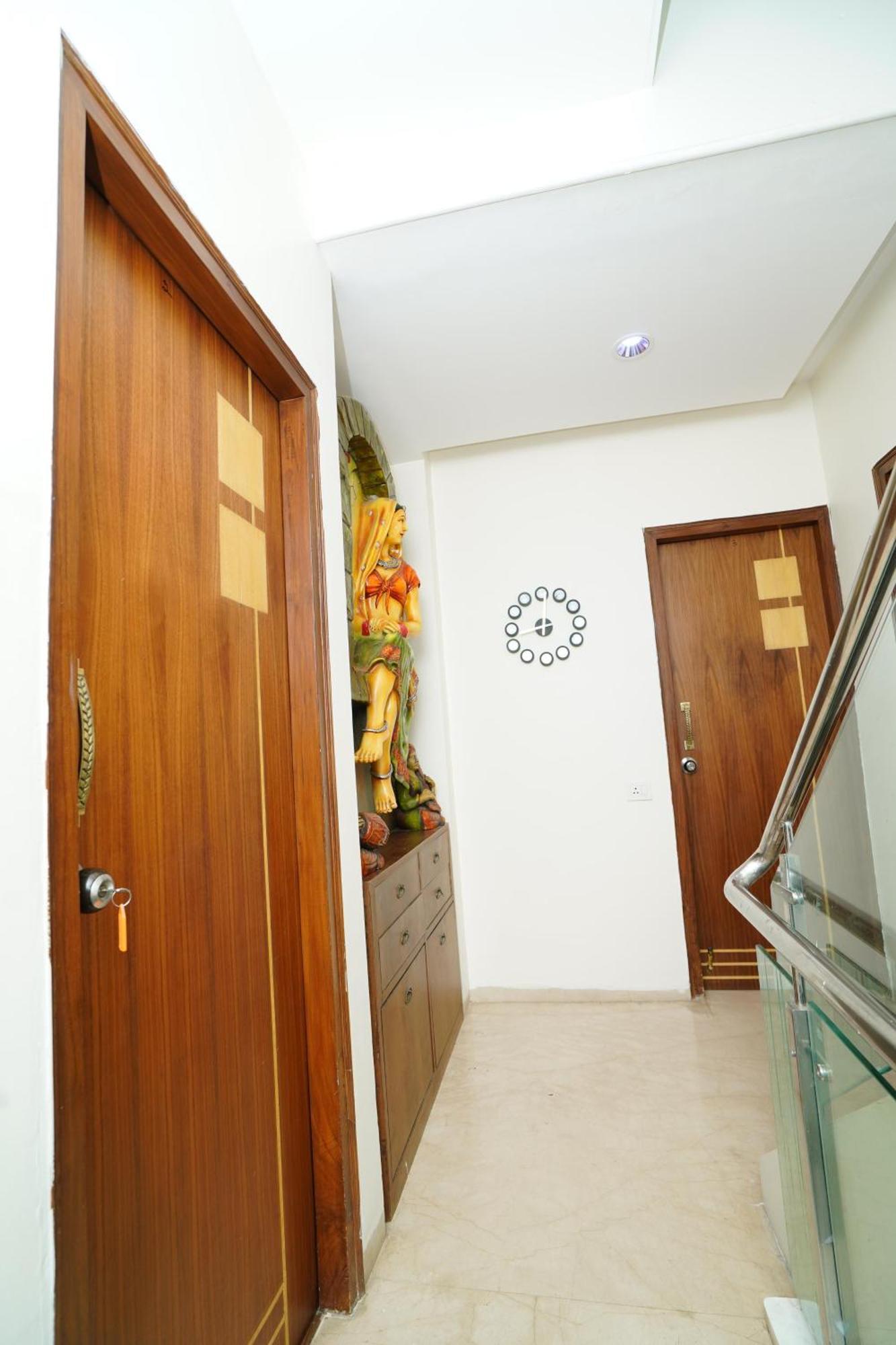 Golden Villa - Duplex House With Private Theater - Near To Alipiri And Bhudevi Ttd Ticket Counter And Kapilateertham Tirupati Ngoại thất bức ảnh