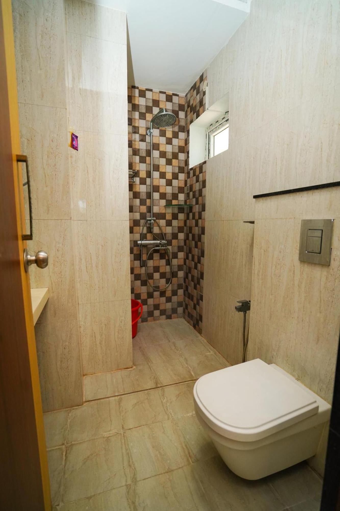 Golden Villa - Duplex House With Private Theater - Near To Alipiri And Bhudevi Ttd Ticket Counter And Kapilateertham Tirupati Ngoại thất bức ảnh