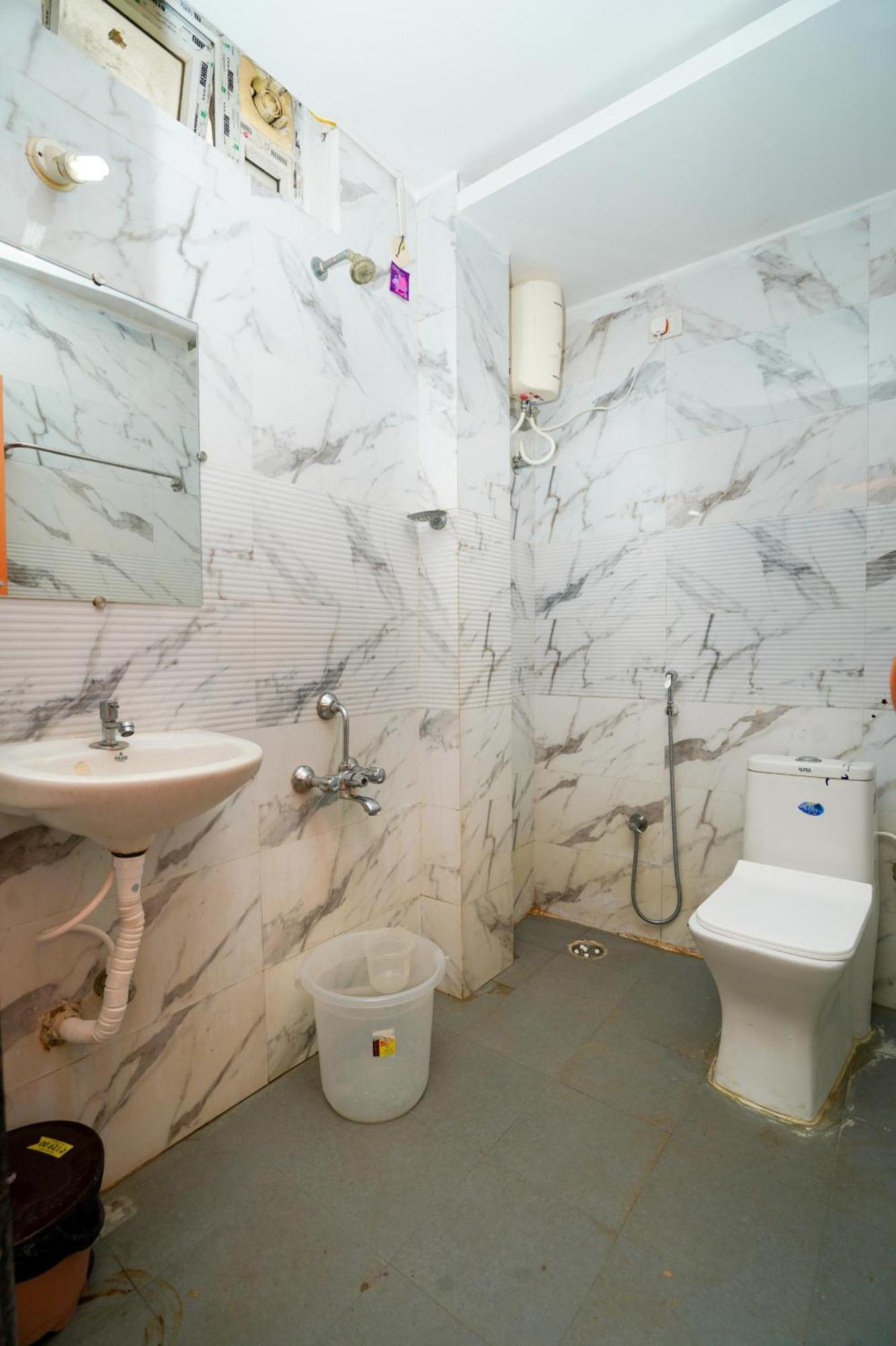 Golden Villa - Duplex House With Private Theater - Near To Alipiri And Bhudevi Ttd Ticket Counter And Kapilateertham Tirupati Ngoại thất bức ảnh