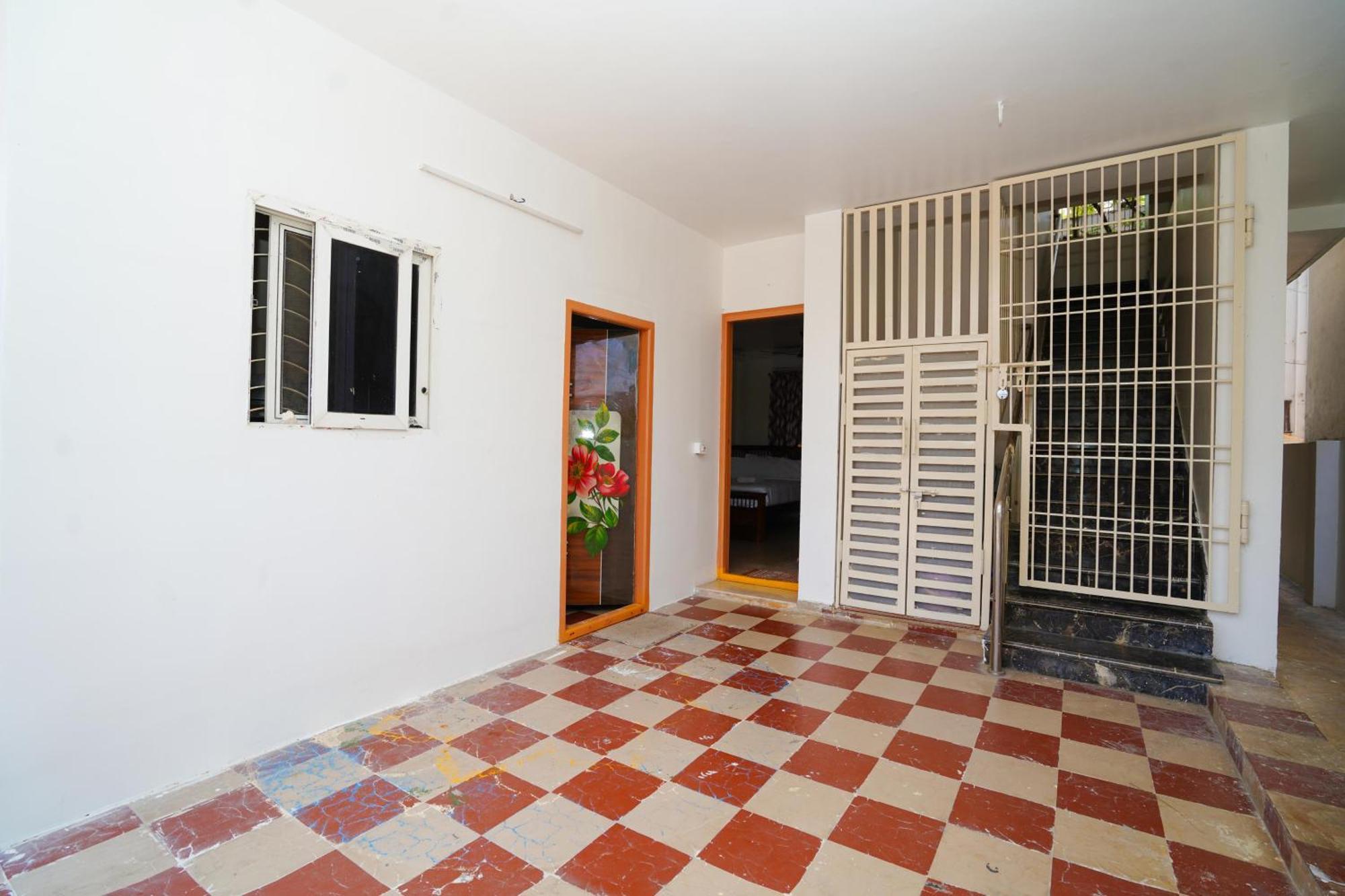 Golden Villa - Duplex House With Private Theater - Near To Alipiri And Bhudevi Ttd Ticket Counter And Kapilateertham Tirupati Ngoại thất bức ảnh