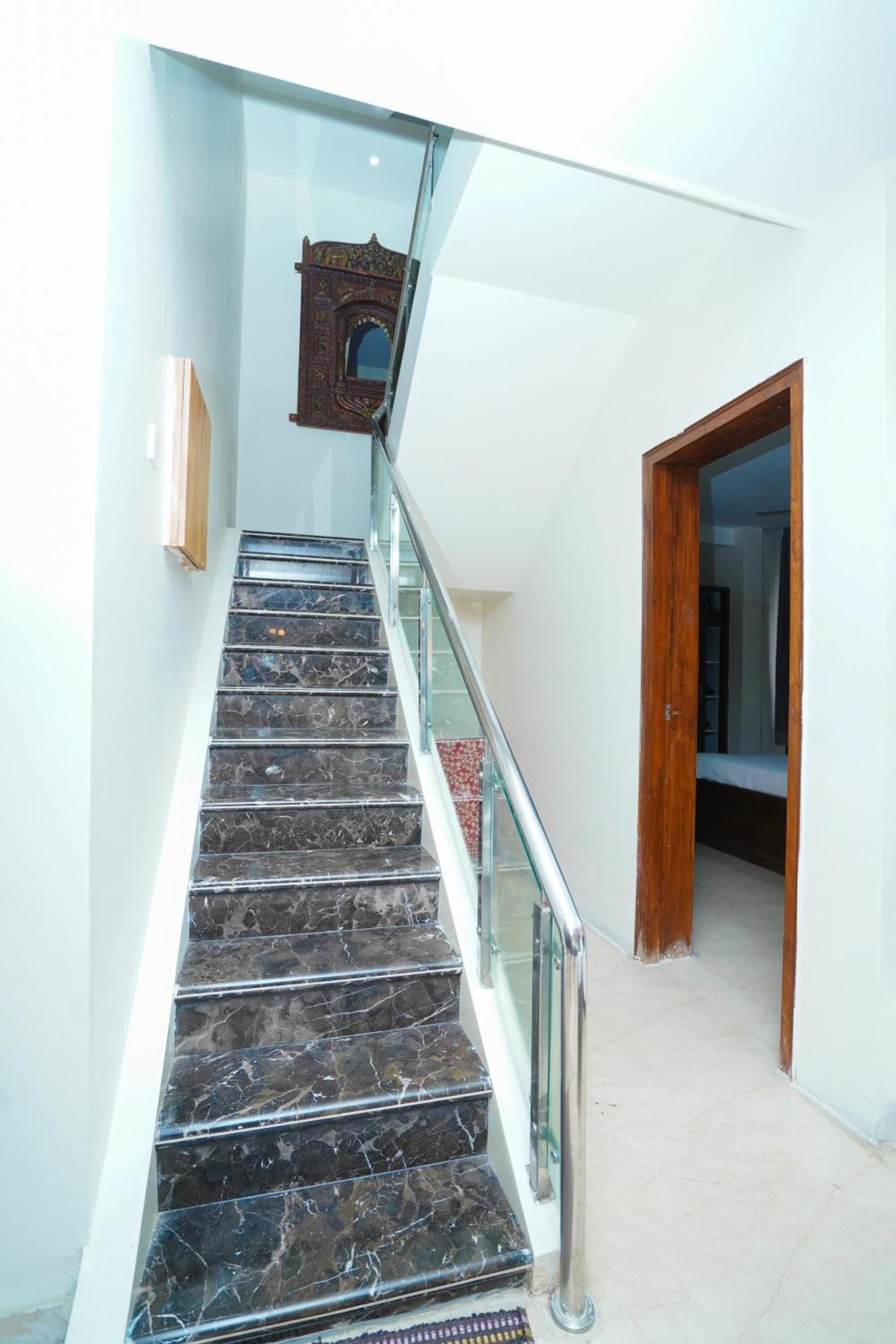 Golden Villa - Duplex House With Private Theater - Near To Alipiri And Bhudevi Ttd Ticket Counter And Kapilateertham Tirupati Ngoại thất bức ảnh